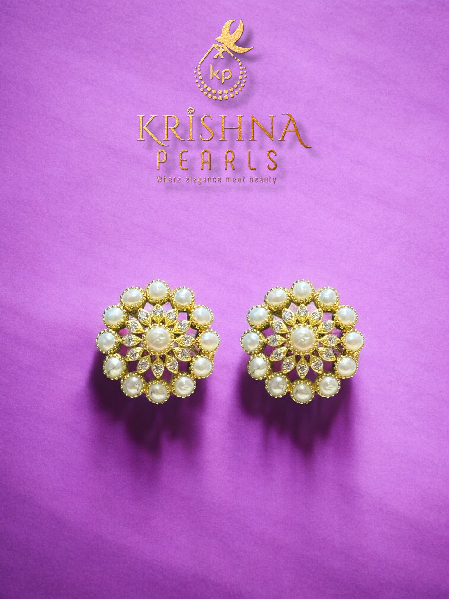Authentic Pearls Studded Three Row Pearls Broch Set