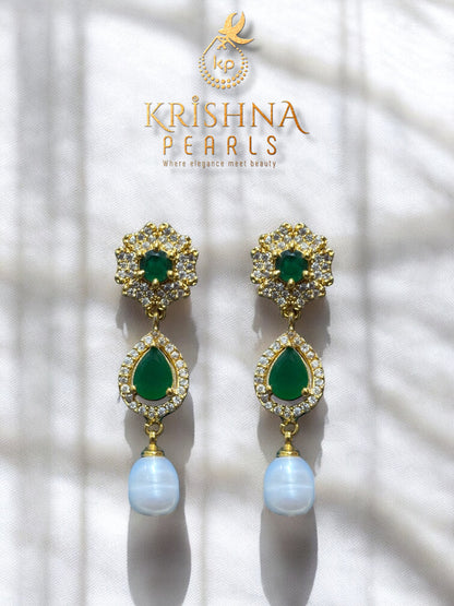 Authentic Pearls Green Stone & Diamonds Studded Broch Set