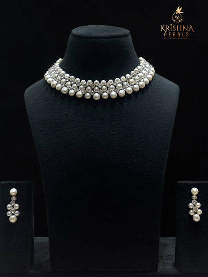 Exclusive Button Pearls With Diamonds Necklace Set