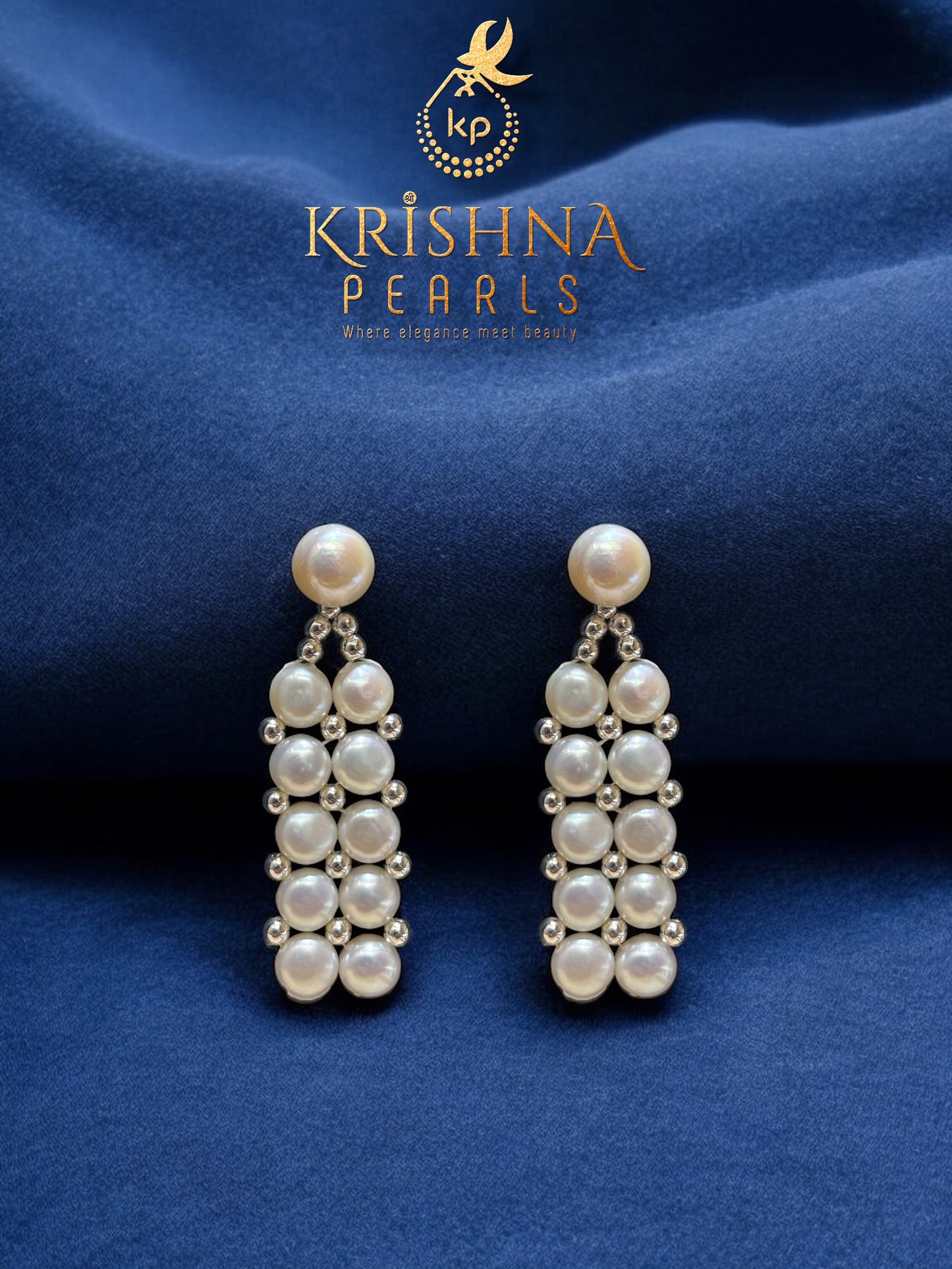 Button Pearl White Necklace Set