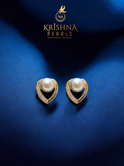 Cute Pearl Studded Earrings