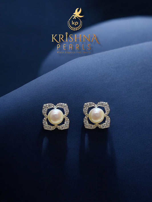 Original Pearls Earrings