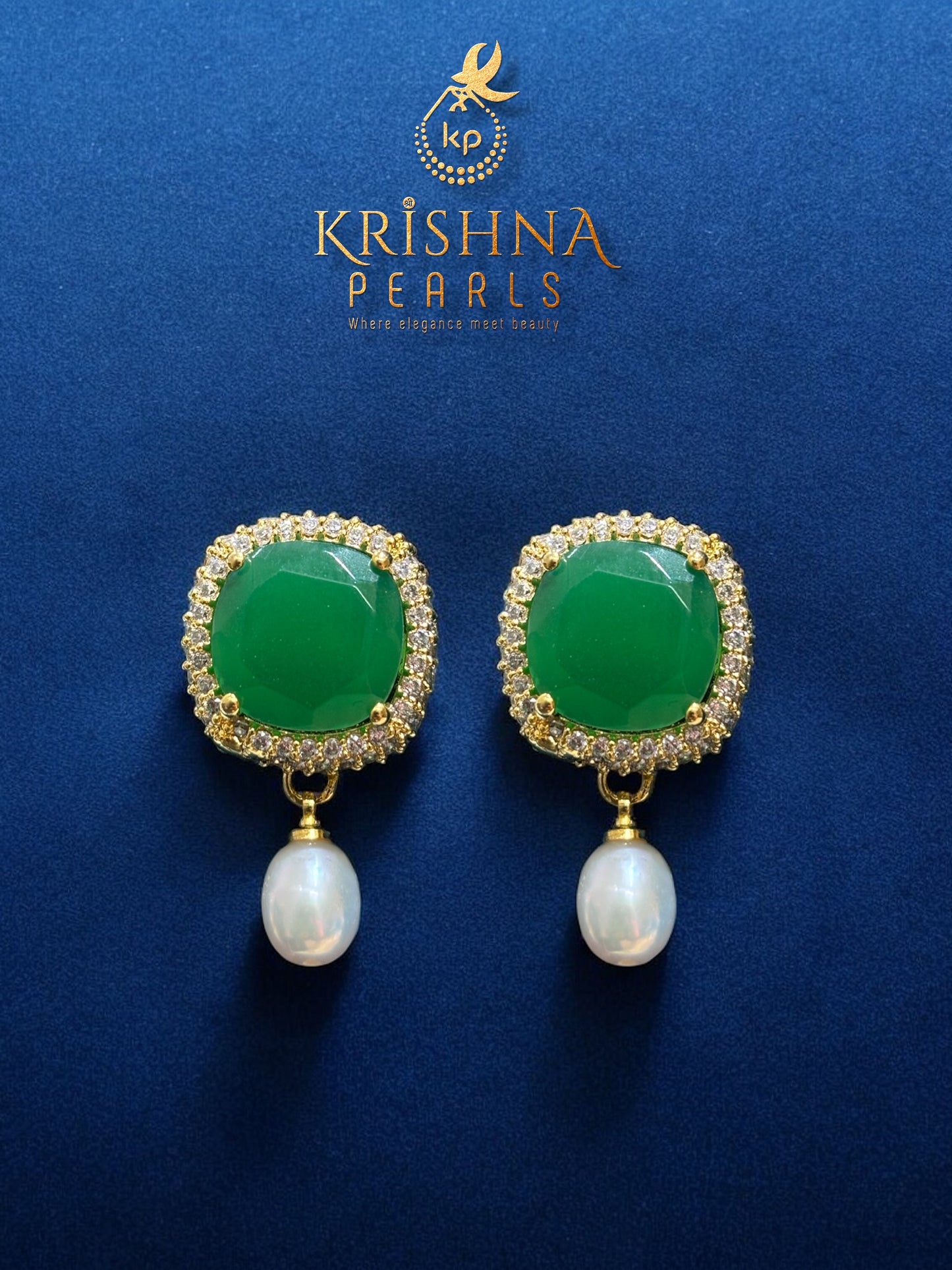 Real Pearls & Emerald Studded Necklace Set