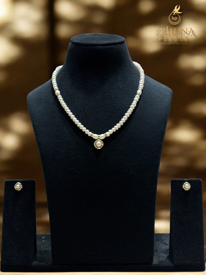 Royal Big Pearl Pendent With MultiColour Pearls Necklace Set