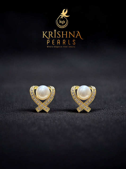 92.5 Post Pin Silver Pearls Studded Eaaarings