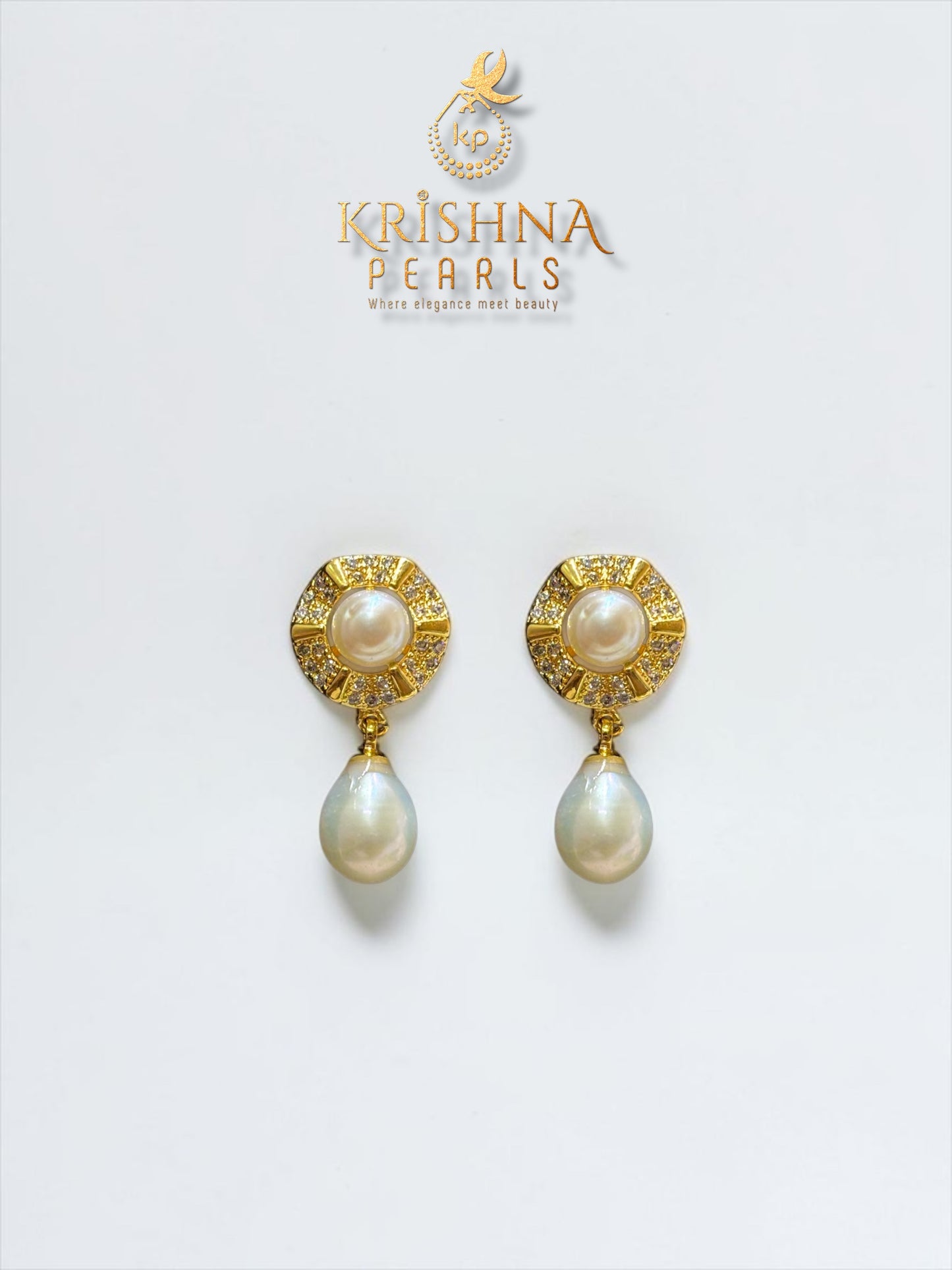 Beautiful Pearl Studded Hanging