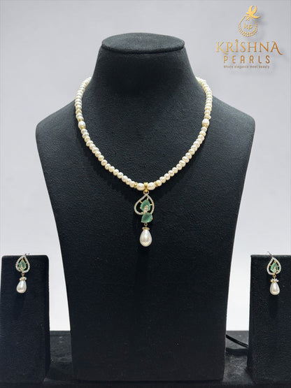 Adorable Emerals & Ruby Stone Pendent Set