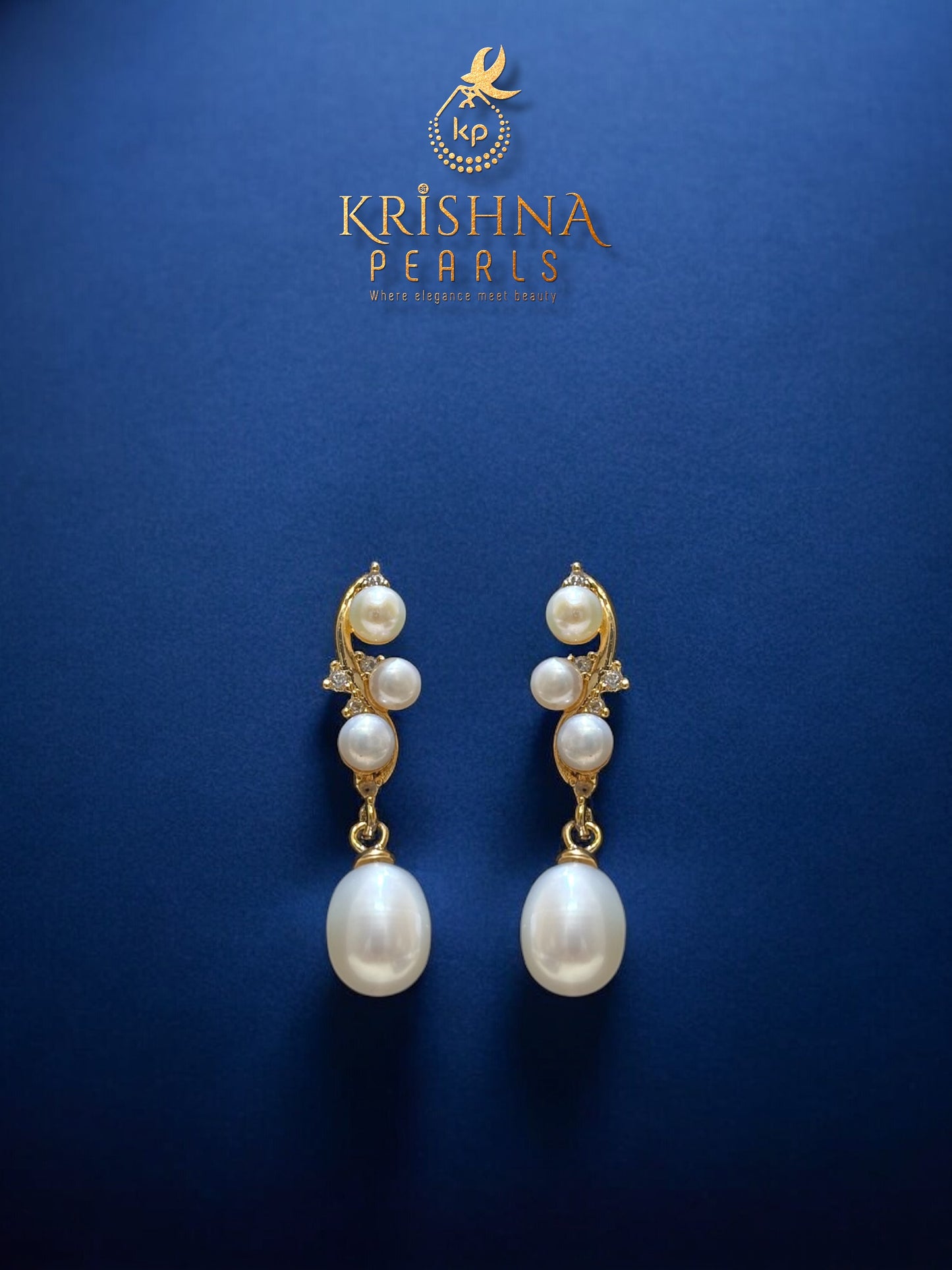 Designer Button Pearls Necklace Set