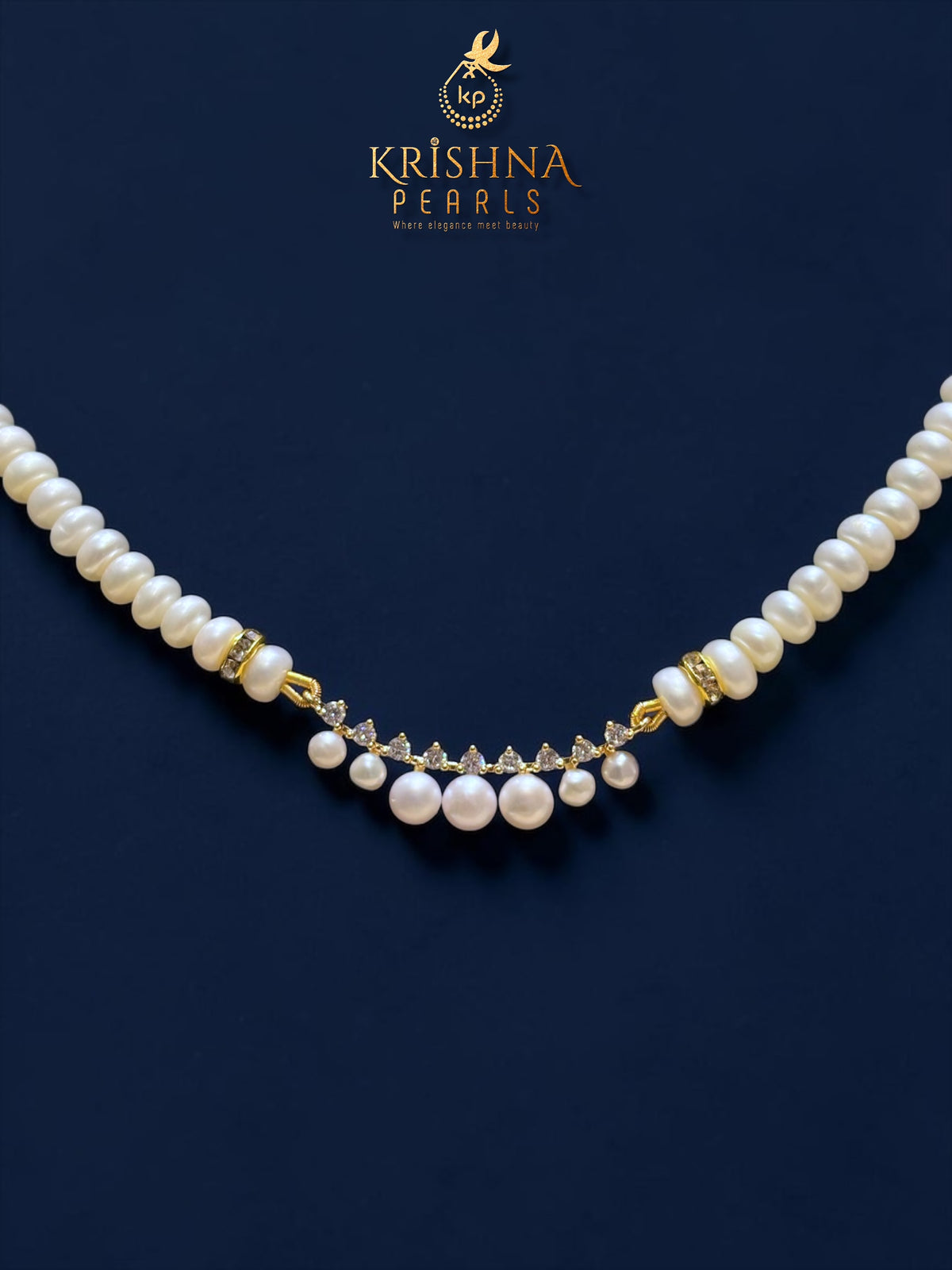 Cute Pendent With Pearls Necklace