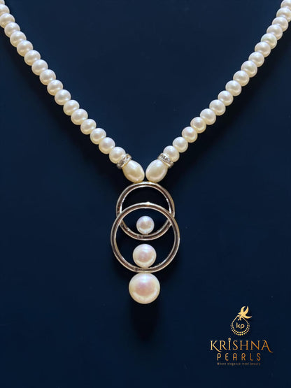 Adorable Blush Pearls Pendent Set