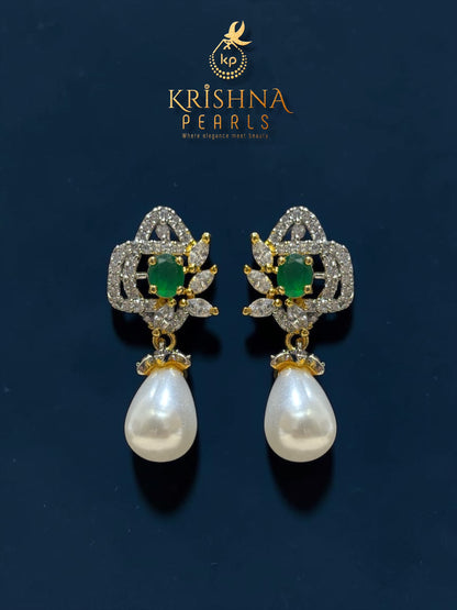 Beautiful Pearl Necklace Set