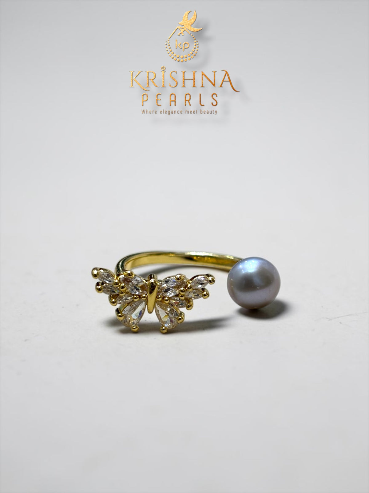 Beautiful Butterfly Grey Pearl Studded Pearls Combo Set ( Single Line Pendent Set With Finger Ring )