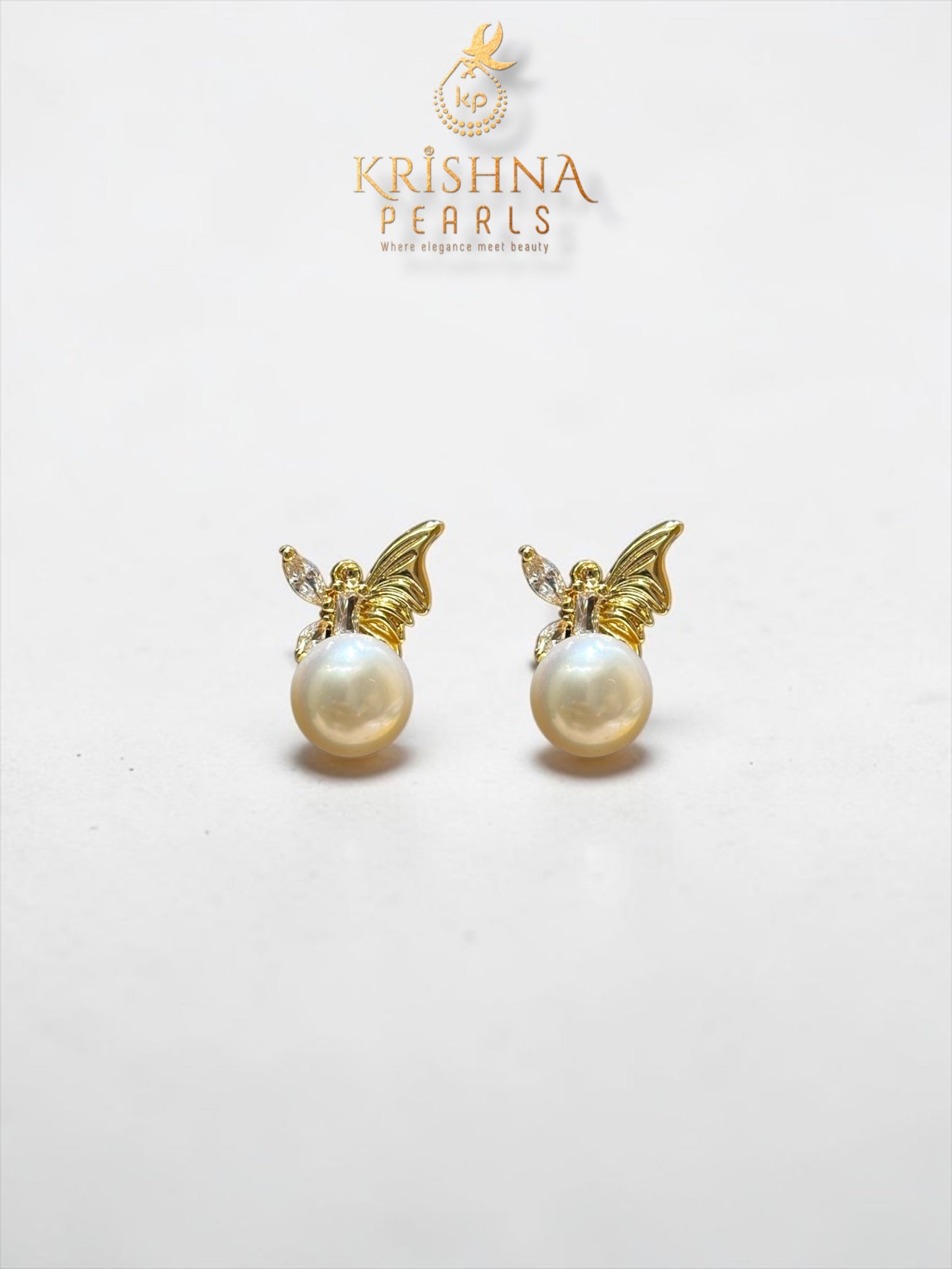 Adorable Pearl With Butterfly Studded Pearls Combo Set ( Single Line Pendent Set With Finger Ring )