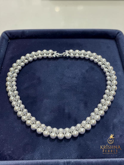 Adorable Mother Of Pearls Necklace