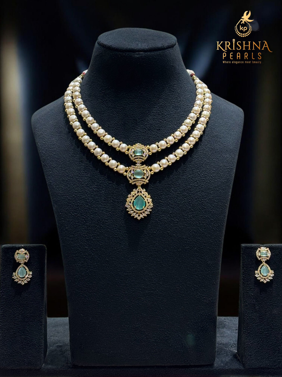 Button Pearl & Blue Quartz Necklace Set