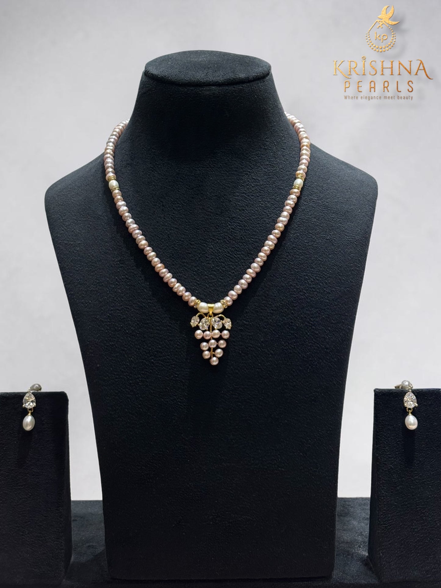 Designer Pearls Bunch Boutique Jewellery Necklace