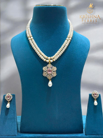 Royal Rose Quartz Studded Pearls Necklace Set