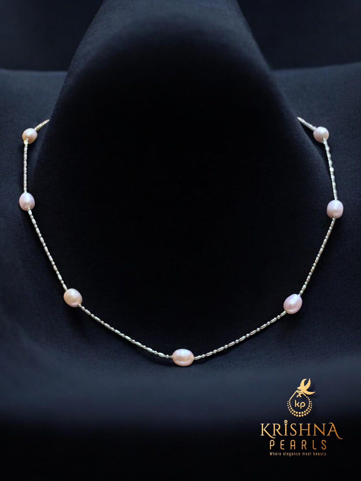 Fancy Pearls Chain