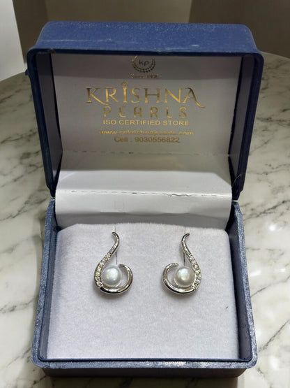Cute Pearl Studded Earrings