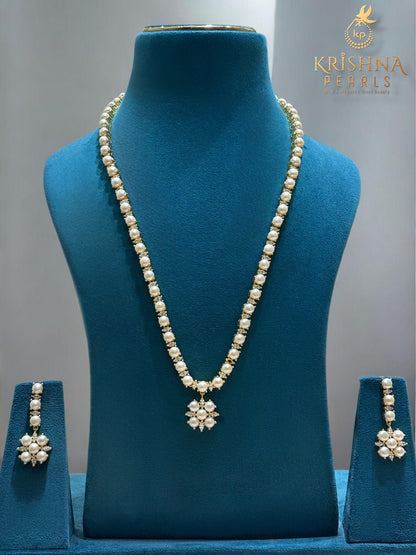 Exclusive Long Button Pearls Necklace Set