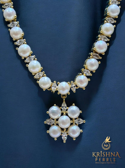 Exclusive Long Button Pearls Necklace Set