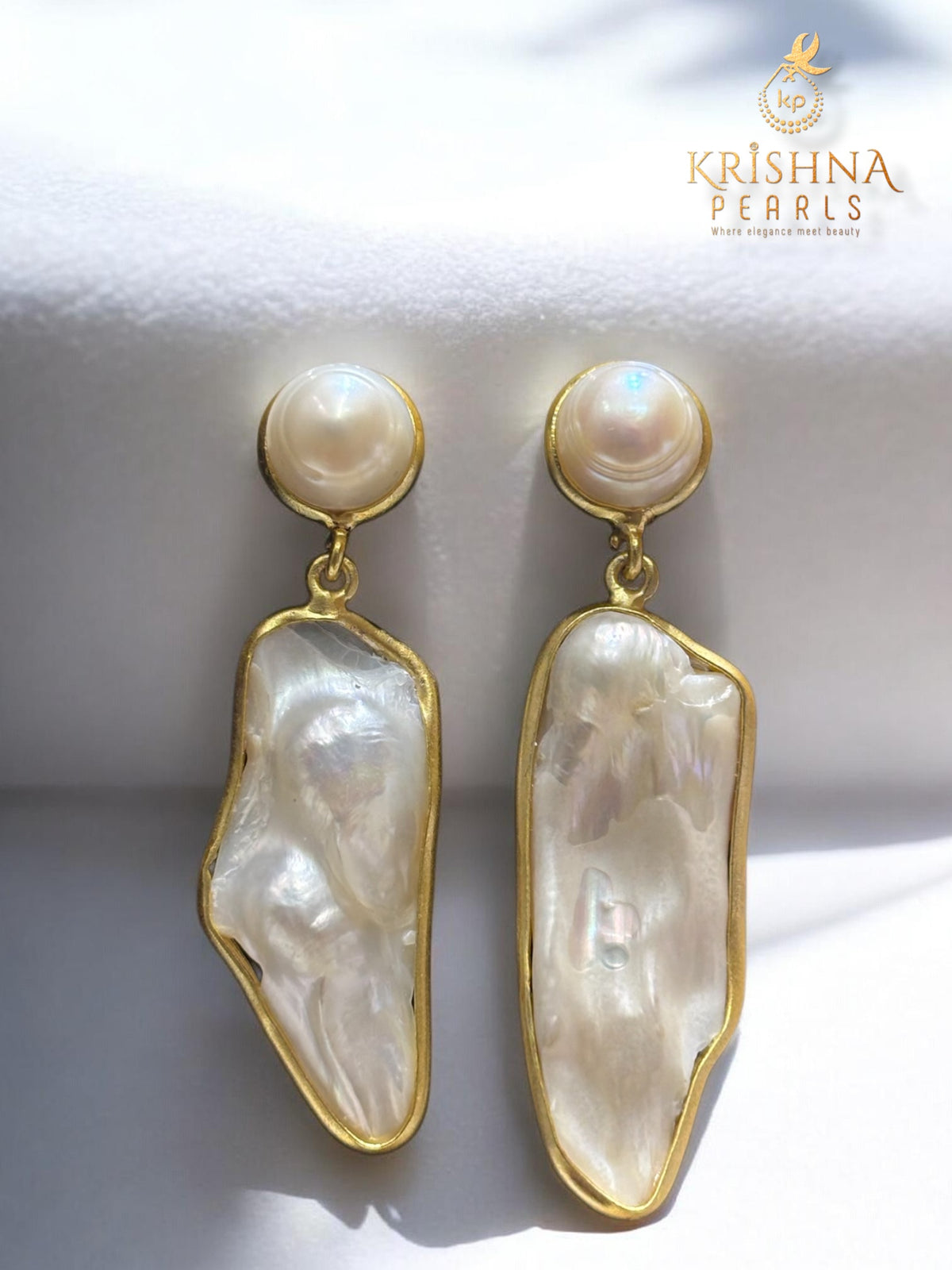 Luxurious Baroque Pearl Chain Set
