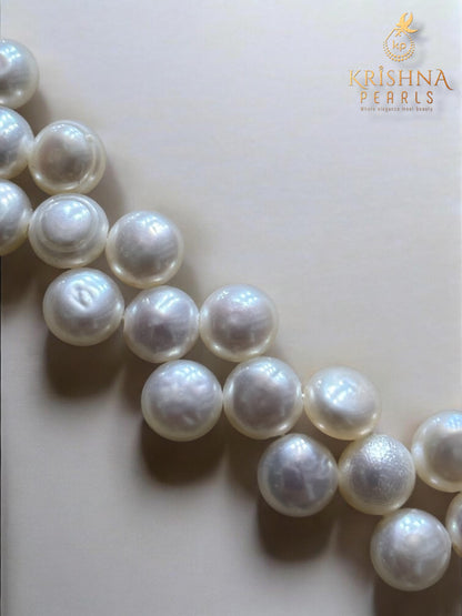 Classy White Pearls Necklace