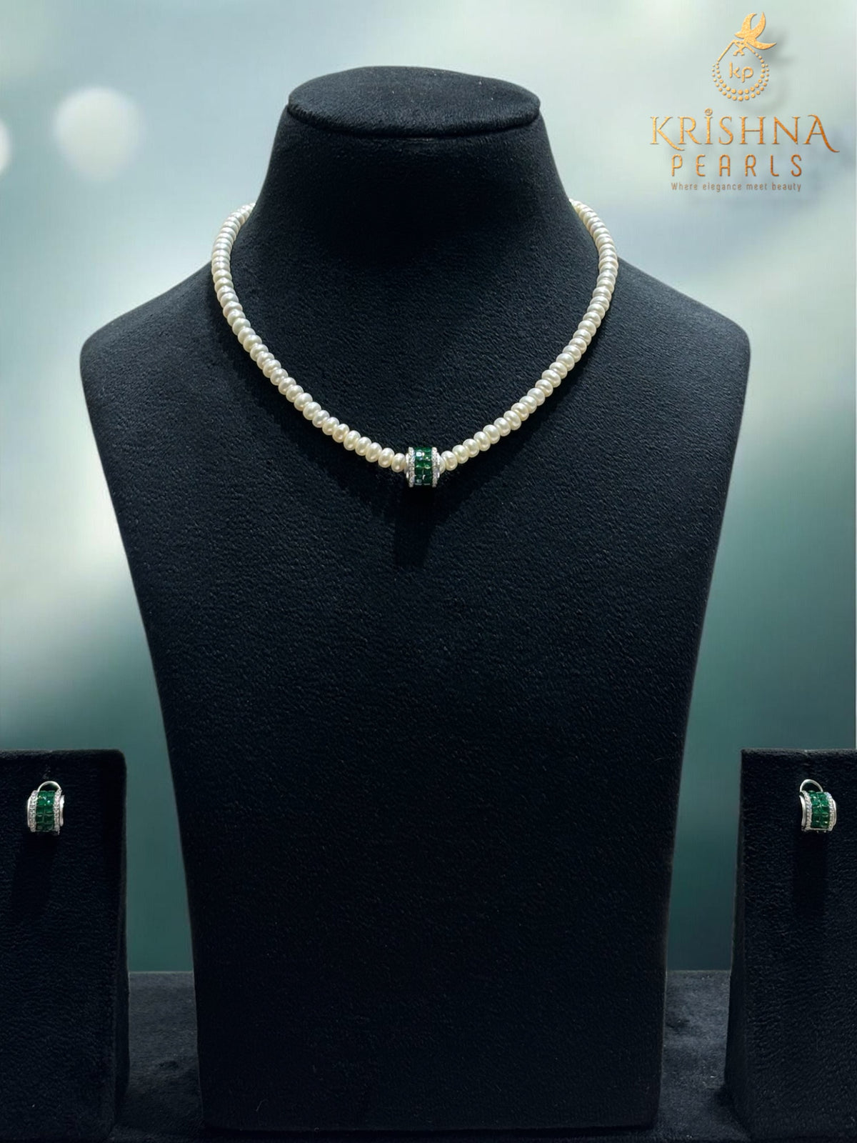 92.5 Silver Emerald Studded Pearls Necklace Set
