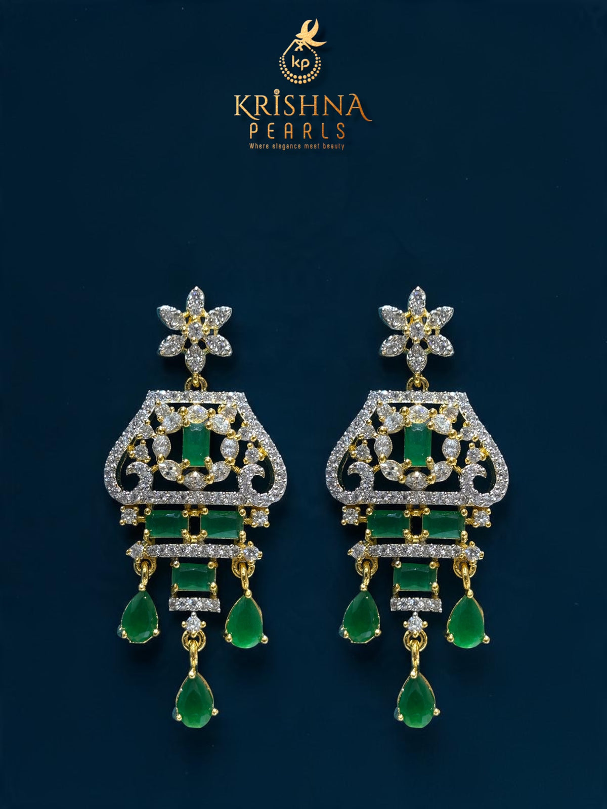 Elegant Emeralds Studded Three Layers Pearls Rani Haar Set