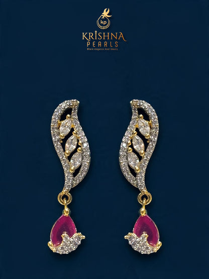 Classy DropCut Ruby Studded Pearls Necklace Set