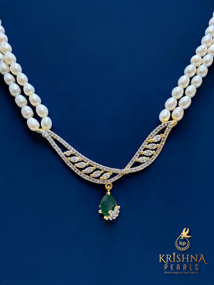 Minimalistic Ruby Studded Pendent With Pearls Necklace Set