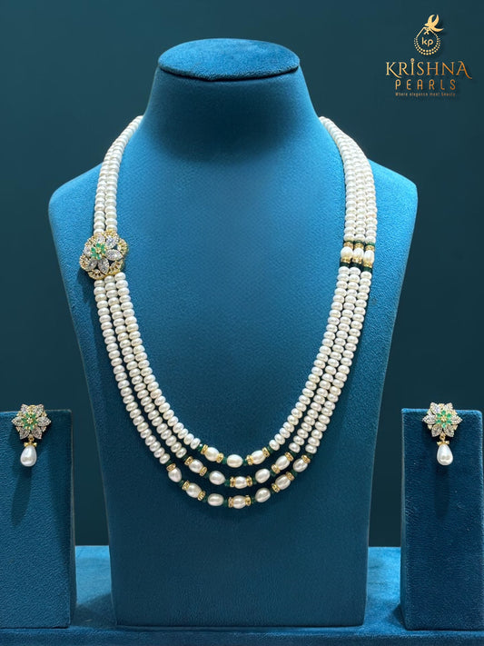 Real Pearls Broach Necklace-Three Layer Green Stone Set