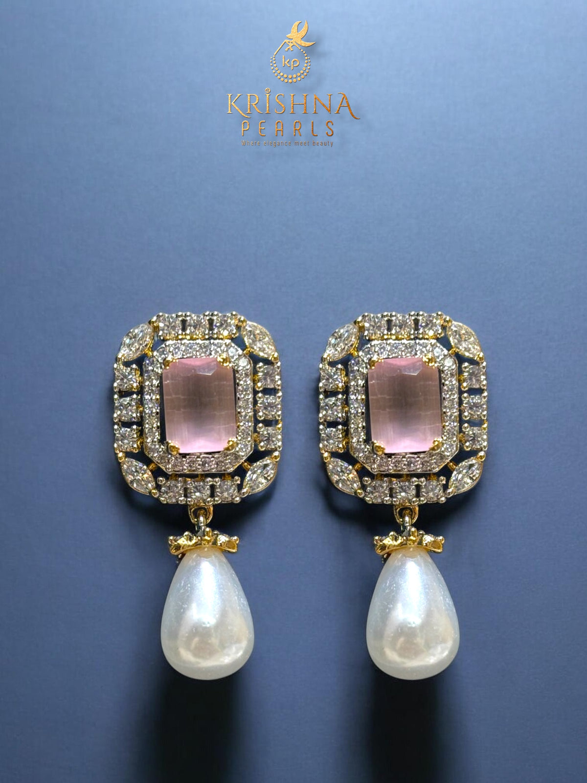 Rose Quartz Studded 2 Layered Pearls Necklace - Broach Design