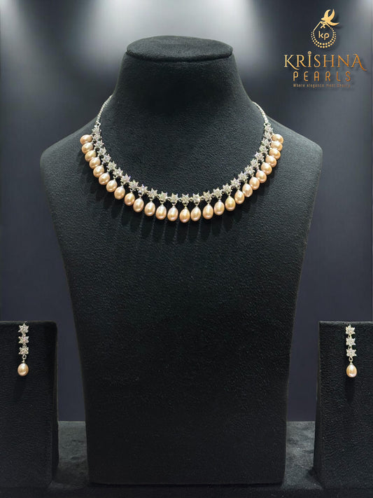 Diamonds Studded Pink Pearls Droplets Necklace Set AAA