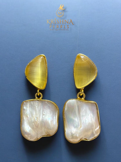 Citrine Stone Studded With Baroque Pearl Hangings
