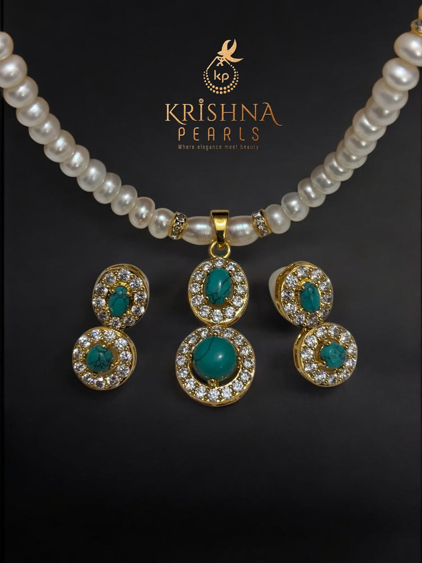 Natural Single Line Pearls with Turquoise Locket Set