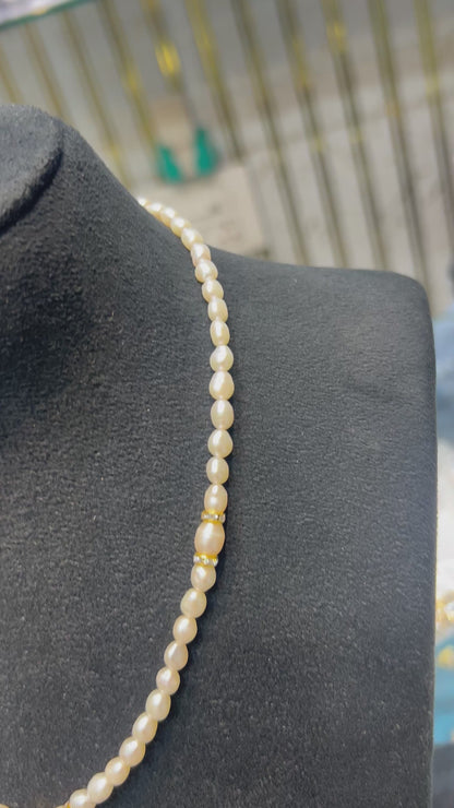 Adorable Pendent With Pearl Necklace Set