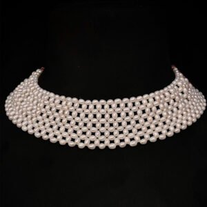 Jali Work Oval Pearl Necklace